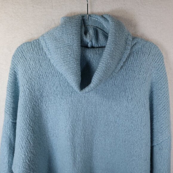 G.I.L.I. Oversized Cowl Neck Sweater Light Blue XL - Picture 2 of 7